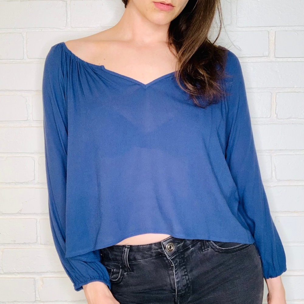 Boho Off Shoulder Cut Out VNeck Blue Peasant Long Sleeve Crop Top Women’s Medium